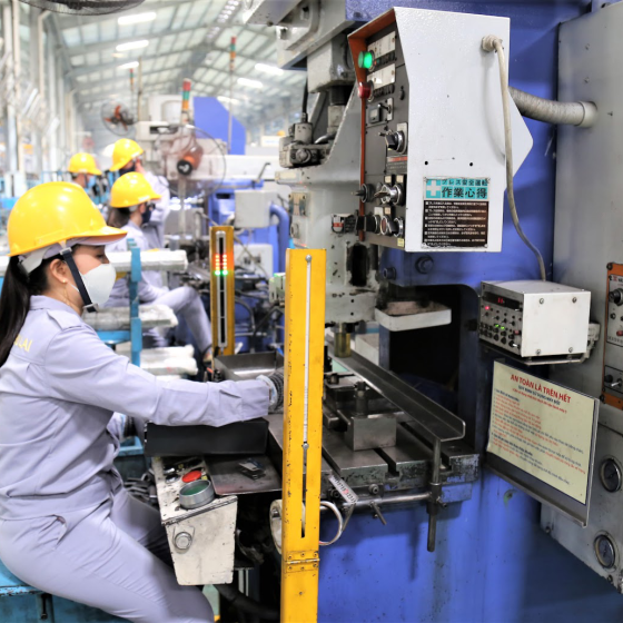 Dầu Dập Gia Công Không Pha Nước