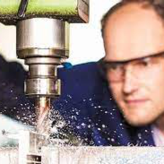 Dầu Cắt Gọt Không Pha Nước Dạng Phun Sương