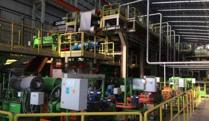 CERAN XM 460 (NEW GENERATION) -  Is suitable for the lubrication of bearings in steel plants (continuous castings and rolling mills), wood, paper, mining and cement industries