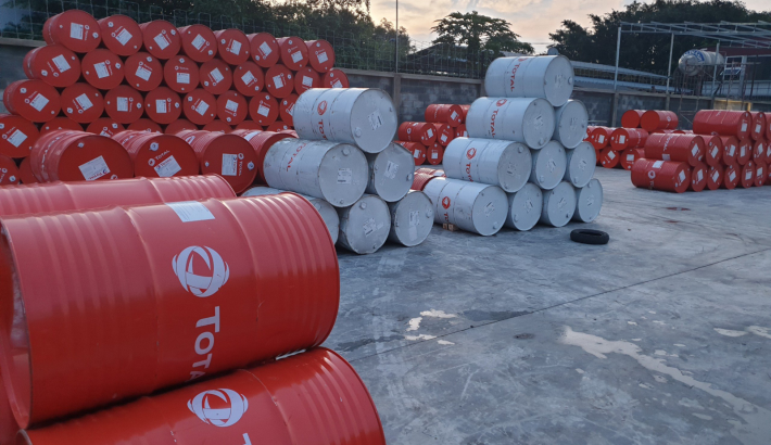 Total Tixo Stainless 22 - Dầu dệt kim tròn, kim phẳng